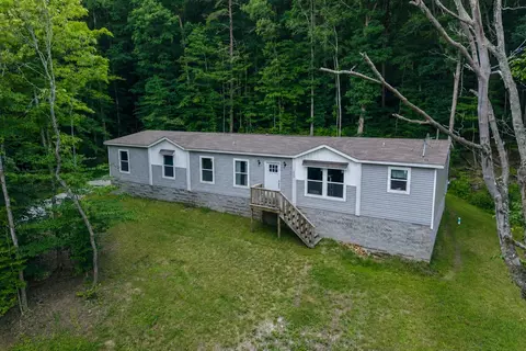 220 Long Branch Rd, Berea, KY 40403