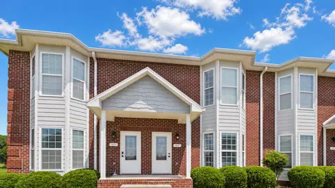403 Moon Bay Dr, Kuttawa, KY 42055