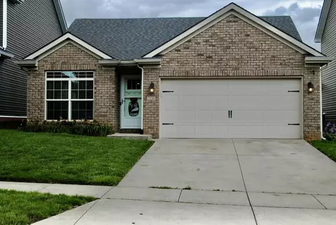 3136 Sweet Clover Ln, Lexington, KY 40509