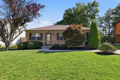 1165 Bay Meadows Dr, Lexington, KY 40514