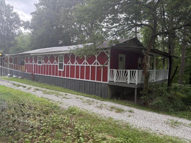 205 Right Fork Rome Napier Rd, Hazard, KY 41701