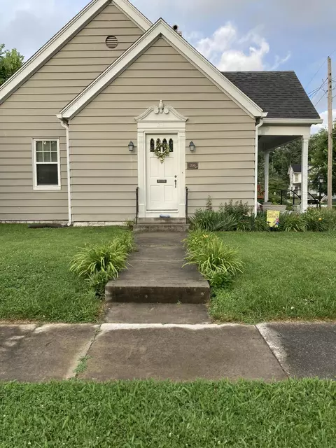 216 S Alta Ave, Danville, KY 40422