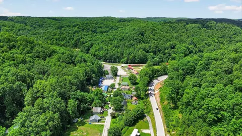 115 Ccc Bottom Rd, Mckee, KY 40447 photo 2