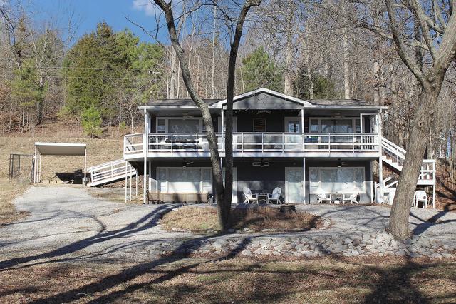 92 Hightide Ln, New Concord, KY 42076