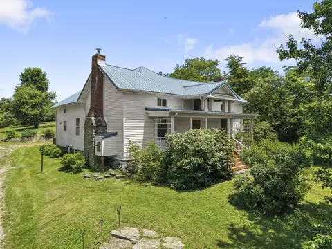 1281 Sharp Rd, Stamping Ground, KY 40379