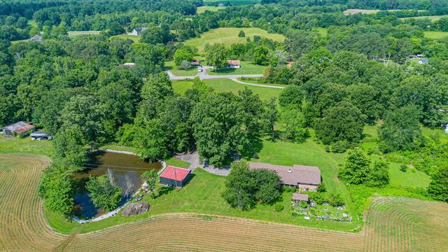 2403 Murray Hwy, Benton, KY 42025