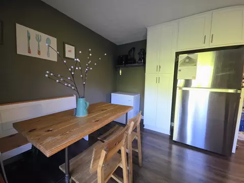 Dining - 184 Baldwin St, Berea, KY 40403 photo 2 of 2