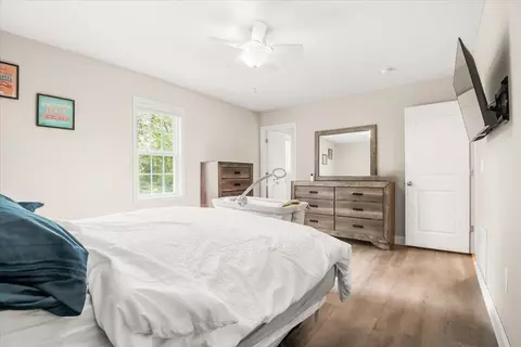 Bedroom - 59 April Ln, Corbin, KY 40701 photo 2 of 6