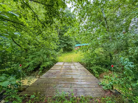 Exterior - 684 Lower Twin Rd, Jackson, KY 41339 photo 1 of 6