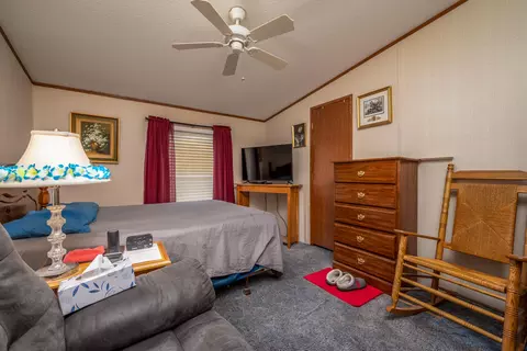 Bedroom - 460 Rockfork Rd, Morehead, KY 40351 photo 4 of 5