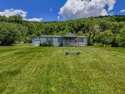 Exterior - 460 Rockfork Rd, Morehead, KY 40351 photo 8 of 13
