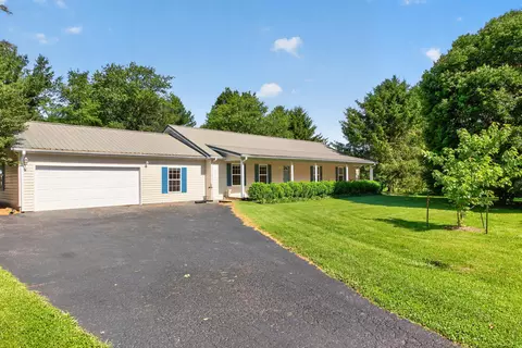 600 Ison Ln, Harrodsburg, KY 40330