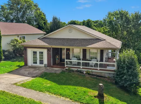322 Douglas Ct, Richmond, KY 40475