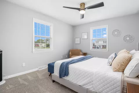 Bedroom - 419 Plumtree Dr, Berea, KY 40403 photo 4 of 5