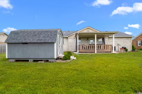 Exterior - 419 Plumtree Dr, Berea, KY 40403 photo 15 of 15