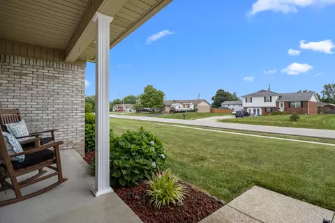 Exterior - 419 Plumtree Dr, Berea, KY 40403 photo 14 of 15