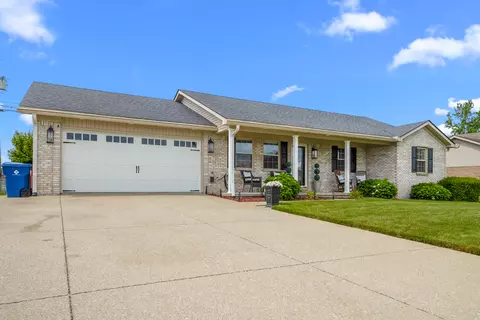 Exterior - 419 Plumtree Dr, Berea, KY 40403 photo 8 of 15
