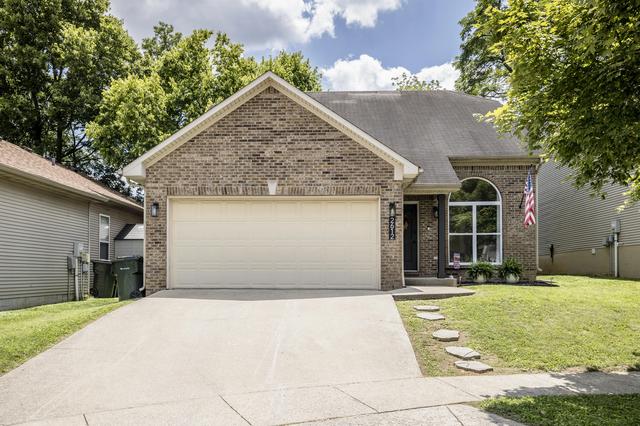 2612 Crystal Falls Rd, Lexington, KY 40509