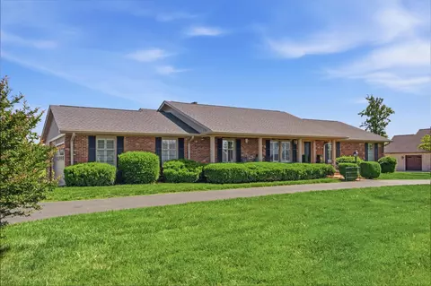 205 Holly Ln, Princeton, KY 42445