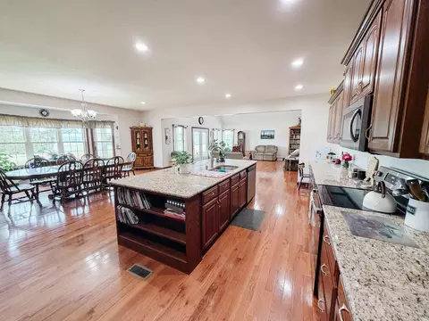 Kitchen - 976 Buggs Branch Rd, Marion, KY 42064 photo 3 of 3