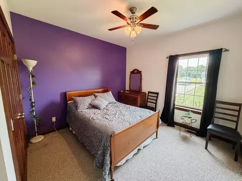 Bedroom - 976 Buggs Branch Rd, Marion, KY 42064 photo 5 of 10