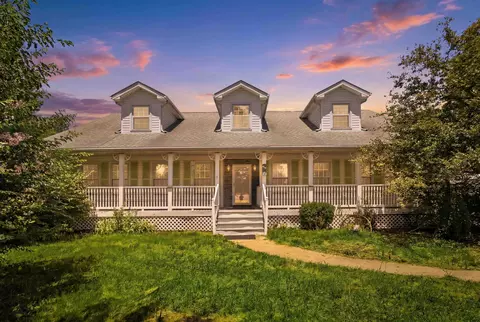 130 Kay Ave, Lancaster, KY 40444