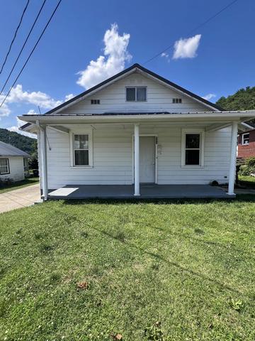 253 Hager St, Prestonsburg, KY 41653