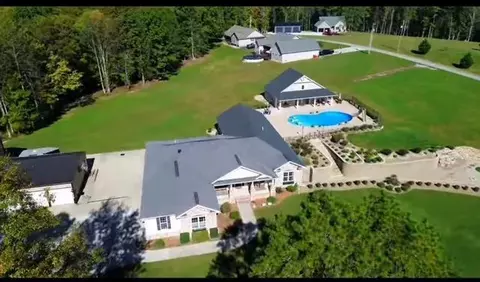 888 High Moore Rd, London, KY 40741