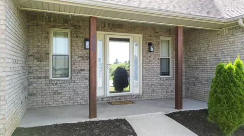 799 Hidden Loop Dr, Somerset, KY 42503 photo 4