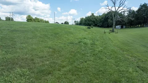 Exterior - 320 Alice Roy Rd, Windsor, KY 42565 photo 36 of 39