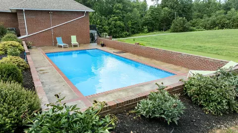 Exterior - 320 Alice Roy Rd, Windsor, KY 42565 photo 18 of 39