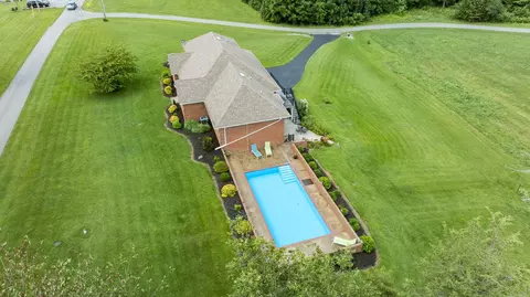 Exterior - 320 Alice Roy Rd, Windsor, KY 42565 photo 28 of 39