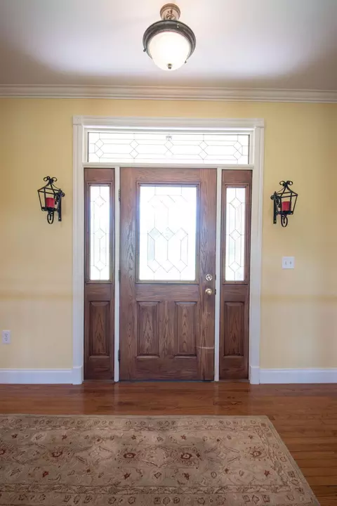Entry Way - 320 Alice Roy Rd, Windsor, KY 42565 photo 6 of 14