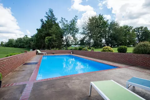 Exterior - 320 Alice Roy Rd, Windsor, KY 42565 photo 19 of 39