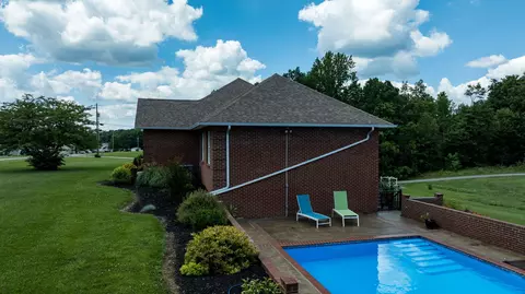 Exterior - 320 Alice Roy Rd, Windsor, KY 42565 photo 5 of 39