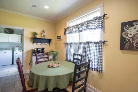 Dining - 320 Alice Roy Rd, Windsor, KY 42565 photo 1 of 6