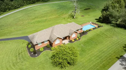 View/Area - 320 Alice Roy Rd, Windsor, KY 42565 photo 1 of 25
