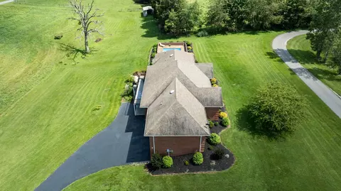 View/Area - 320 Alice Roy Rd, Windsor, KY 42565 photo 2 of 25