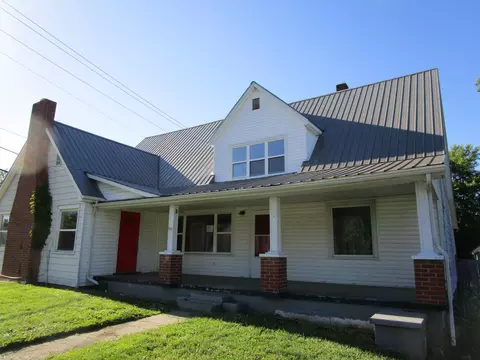 698 W Jefferson St, Berea, KY 40403