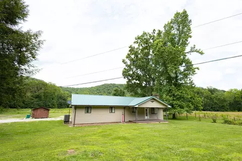 9940 Cranston Rd, Morehead, KY 40351