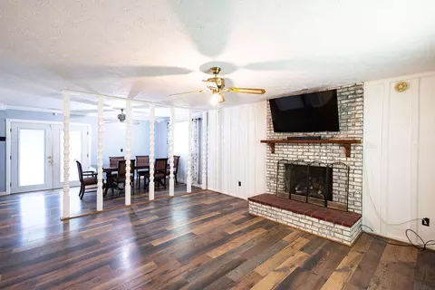 Living - 9940 Cranston Rd, Morehead, KY 40351 photo 1 of 1