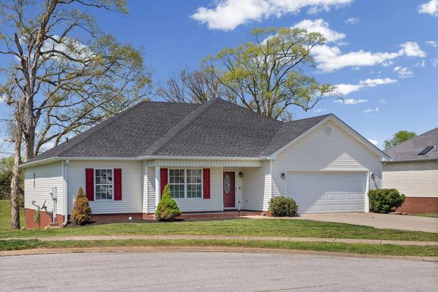 107 Lurlington Ct, Hopkinsville, KY 42240