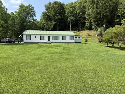 75 Cornwell Station Rd, Frenchburg, KY 40322