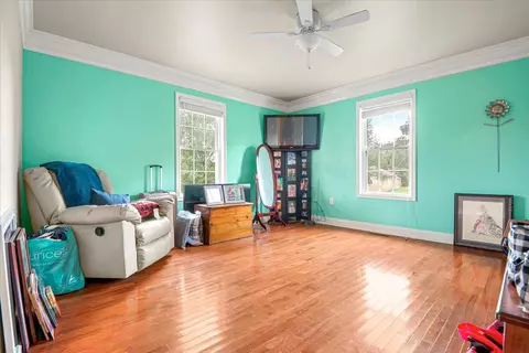Bedroom - 2684 Bee Creek Rd, Corbin, KY 40701 photo 3 of 3