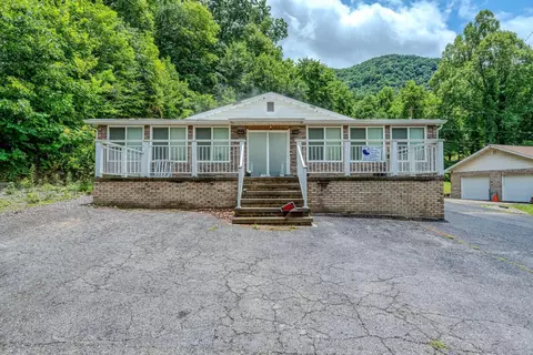 9598 Highway 119 N, Jenkins, KY 41537