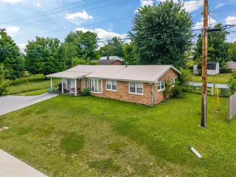 View/Area - 758 N Main St, Stanton, KY 40380 photo 10 of 10