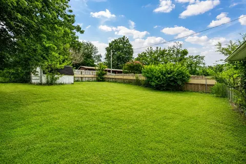 Exterior - 758 N Main St, Stanton, KY 40380 photo 6 of 7