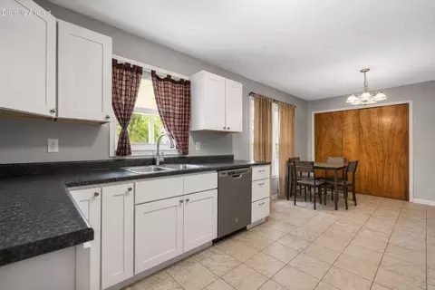Kitchen - 758 N Main St, Stanton, KY 40380 photo 1 of 5