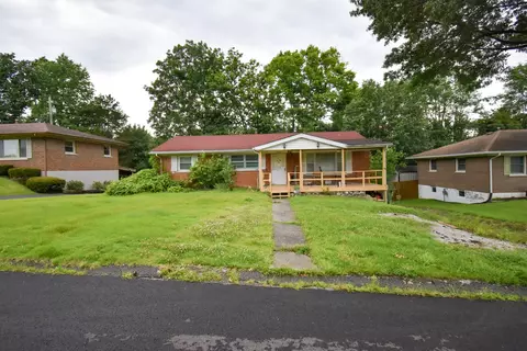 16 Virginia Ave, Winchester, KY 40391