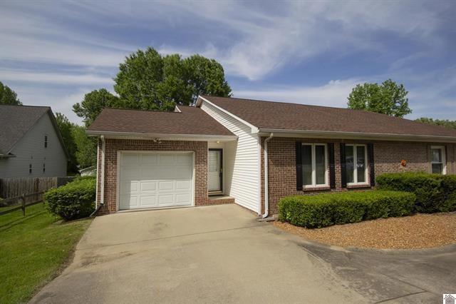5073 Hill Ter, Paducah, KY 42001